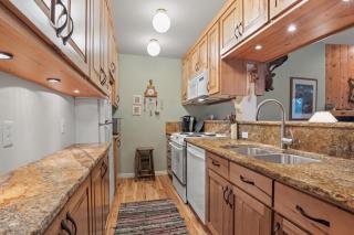 RMR: Mountain Ash 3 Condo in The AspensWilsonWY - Wilson - 8