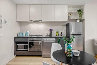 WOW Apartment on Collins - Melbourne - 3