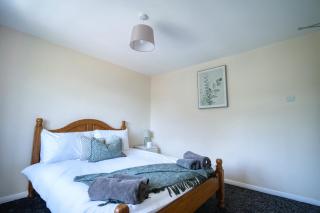 Pierocks Grove Entire house, Free Parking and WI-FI in High Wycombe - High Wycombe - 6