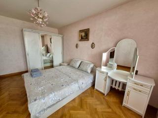 Аpartments at the Pecherska metro station - Kiev - 0