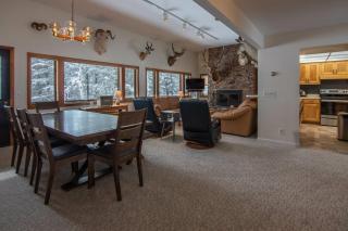 RMR: Stock House in Teton Village - 9