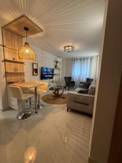 Luxary Stay Thessaloniki-400m from the coast - Thessaloniki - 5