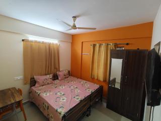 Studio rooms with attached washroom - Bangalore - 3