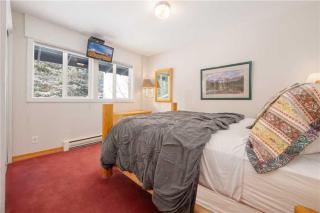 RMR: Gros Ventre A5 Condo in Teton Village - 5
