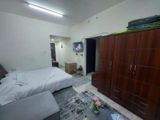 Friends Hotel Apartments - Ajman - 3