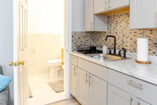 Black Rock Suites-86-1 - Bridgeport - 3