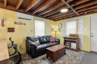 The Pink House - 6