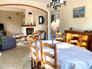 La maison aux oiseaux - Oppède - 1