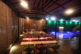 The Bhagwat Grand at shastri circle Udaipur with swimming pool - Udaipur - 8