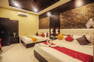 The Bhagwat Grand at shastri circle Udaipur with swimming pool - Udaipur - 7