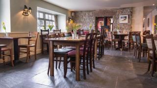 Loch Ness Inn - 1