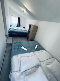 Gádé Apartmanház - Sukoró - 2