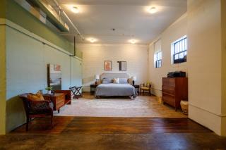 Downtown Lynchburg, Vault Loft, 1,500 sq. ft., Va - Lynchburg - 8