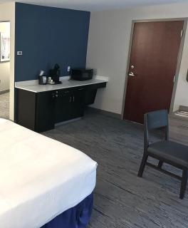 Holiday Inn Express and suites - Latham - 9