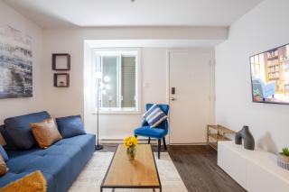 Amazing 4 Bedroom Unit in Downtown - Montréal - 2