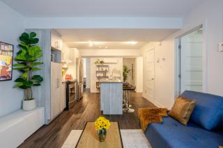Amazing 4 Bedroom Unit in Downtown - Montréal - 4