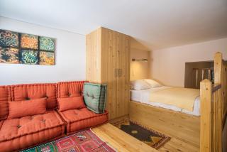 Seafront Studio with Loft Bed - Itea - 0