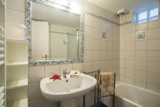 Seafront Studio with Loft Bed - Itea - 5