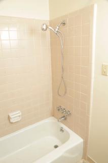 The Newly Renovated Vintage Home - Jackson - 7