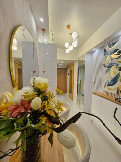 Walkable 1BR Condo Across MOA Shore 3 Residences - 5