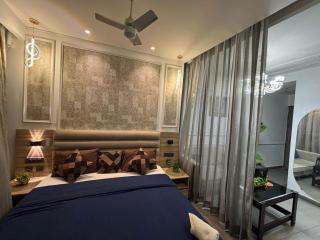 The Serenity suites - New Delhi - 1
