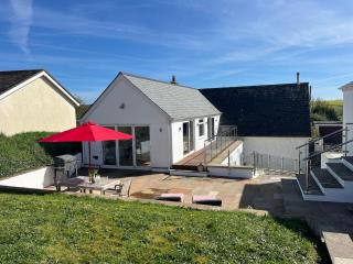 Delightful House in Malborough - Malborough - 0