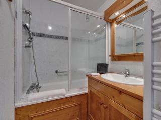 Appartement chaleureux au sud avec balcon, parking et Wi-Fi - FR-1-690-26 - Montvalezan - 1