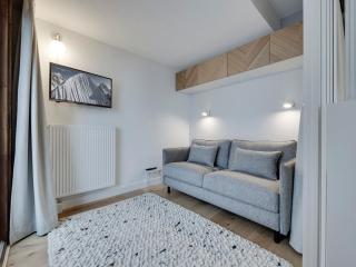 Appartement moderne à 100m du centre, 2 balcons, parking, wifi, idéal pour familles - FR-1-690-20 - Montvalezan - 5