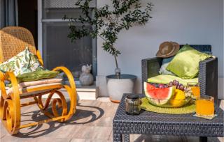 1 Bedroom Gorgeous Apartment In Milna - Milna - 3