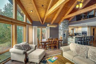 Home on Lake Chicagon with Dock and Sauna! - Iron River - 6