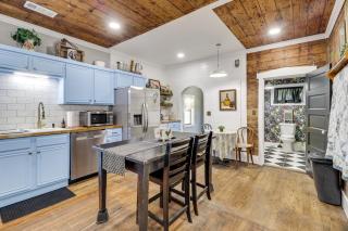 1925 Craftsman Bungalow - 1 Mi to Dtwn Waxahachie! - 4