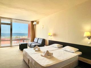 Carina Beach - Private apartment - BSR - 4 - Slantchev Briag - 7