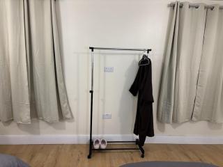 Long Stays, Families & Contractors, Free Parking - Hounslow - 7