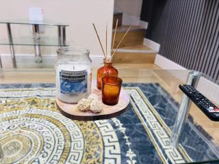 Long Stays, Families & Contractors, Free Parking - Hounslow - 6