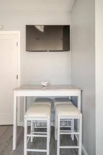 Modern Apartment in Black Rock- - Bridgeport - 1