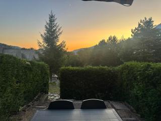 Joli studio lumineux dans environnement calme - Baratier - 3
