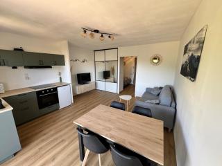 Joli studio lumineux dans environnement calme - Baratier - 7