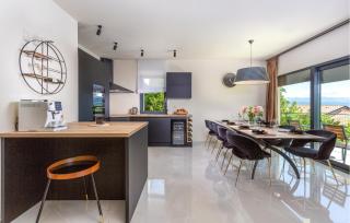 Lovely Home In Opric With Wifi - Opric - 5