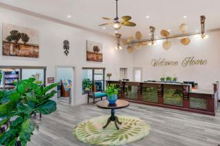 Parkway International Resort - 6