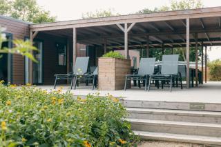 Groepsvakantie op de Veluwe – 4 losse lodges voor 24 personen op Vakantiepark De Boshoek - Voorthuizen - 5