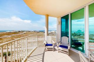 Mustique 401 - 9