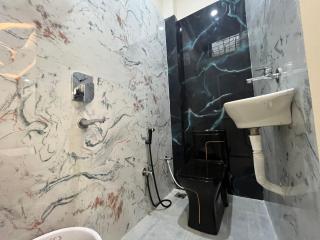 Yuvika Homestay - Ujjain - 8