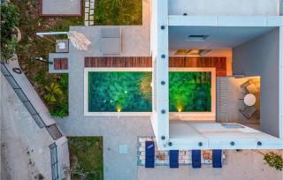 Lovely Home In Skrip With Wifi - Škrip - 1
