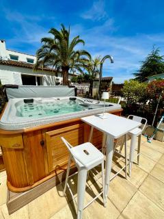 Villa provençale Golfe St Tropez climatisée piscine chauffée, Spa, billard, Wifi haut débit pro - Gassin - 7