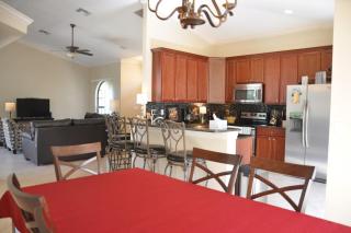 Beautiful Naples Home - 3