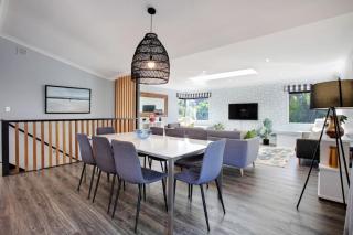 Coastal Retreat w Spa Pool just Steps to the Beach - Auckland - 7