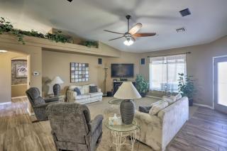 Grand Oasis w Lake Havasu Views and Heated Pool - Lake Havasu City - 7