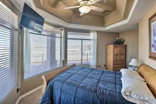 Grand Oasis w Lake Havasu Views and Heated Pool - 1