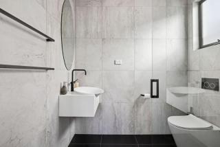 The Modern Comfort Home - 9