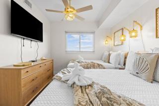 Sterling Breeze Unit 2106 - 1